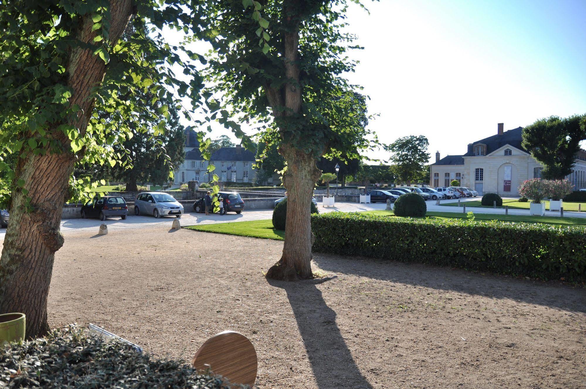 Hotel La Capitainerie Châteauneuf-sur-Loire 외부 사진